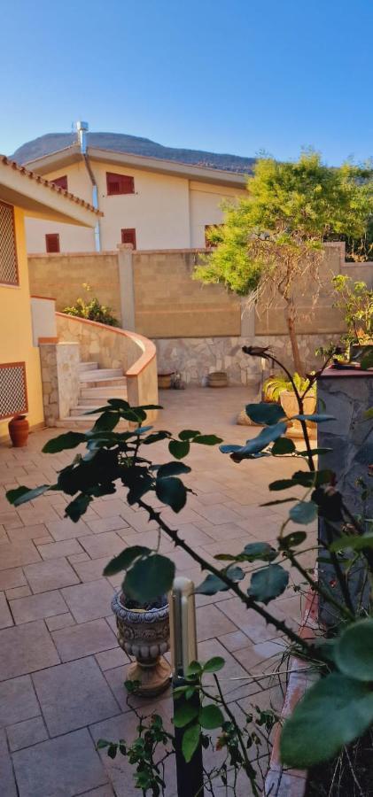 Villa Rosa Palermo Exteriör bild